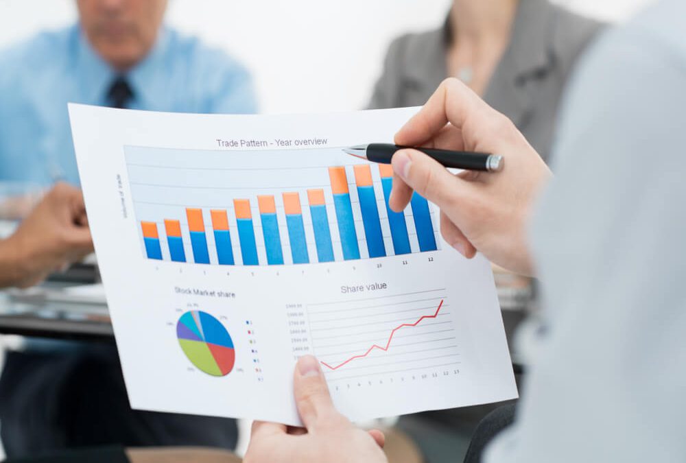 How To Outperform Investment Managers