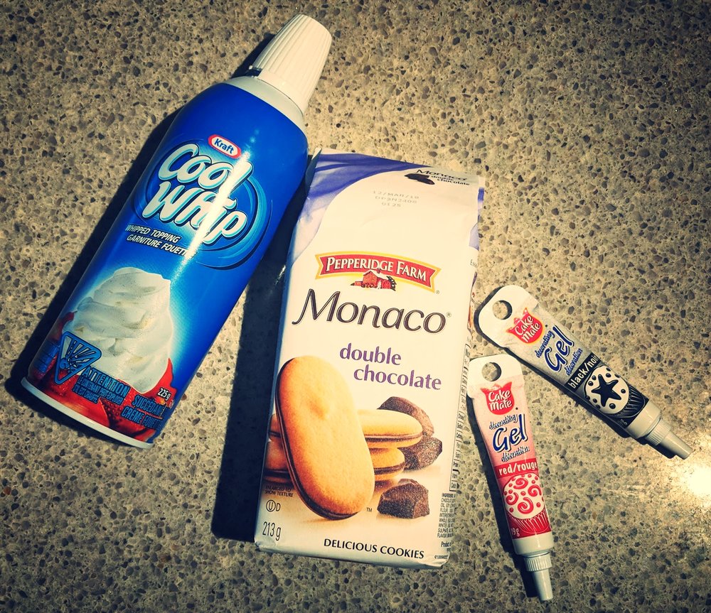 QUICK TIP: Decorate your cookies and ghosts right before serving